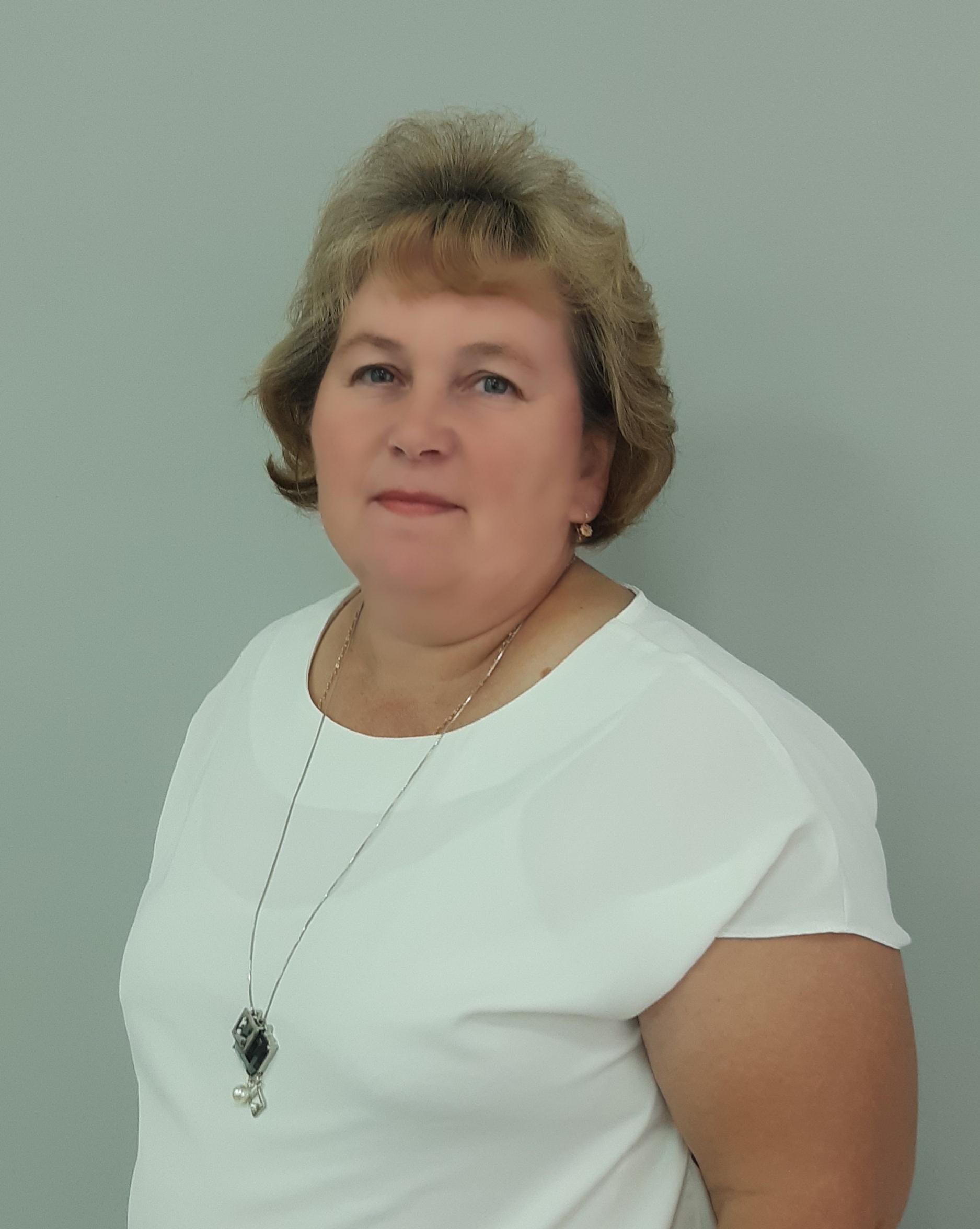 Самойлова Елена Владимировна.